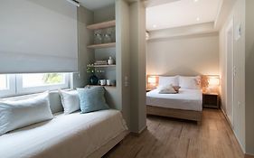 Riaki Apts